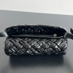 Bottega Veneta Small Rumple Messenger 21 cm