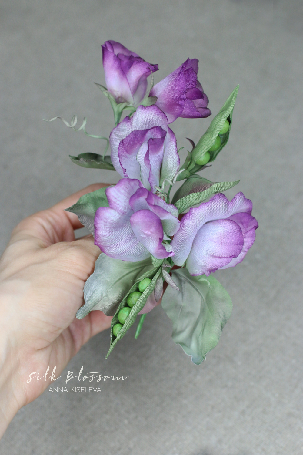 Бутоньерка Душистый горошек