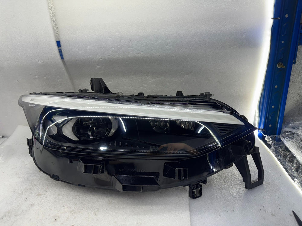 Правый передний LED IQ.Light фара Volkswagen ID.7 оригинал