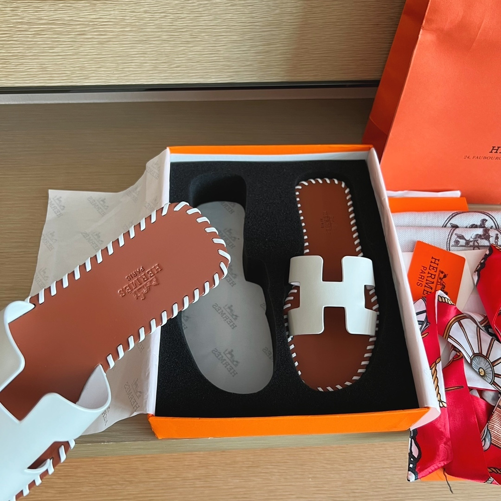 Hermes Oran Sandal