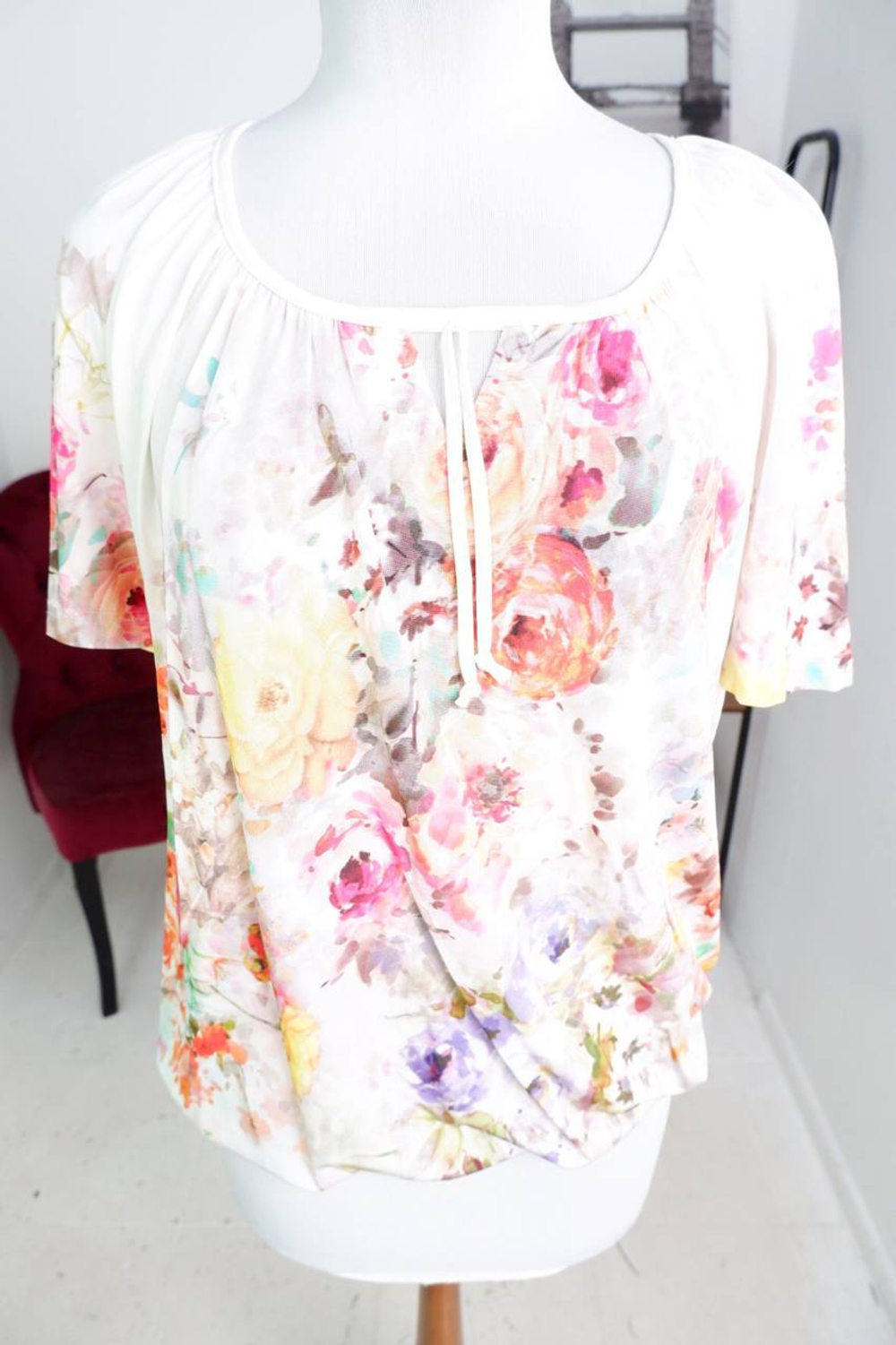Блузка Steilmann цветочная, маркировка 38, визуально на 52 размер