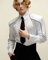 Голубая рубашка 