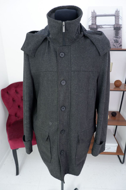 Пальто Ostin стильное 50 размер