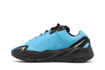 Кроссовки Adidas Originals Yeezy Boost 700 Mnvn "Bright Cyan"