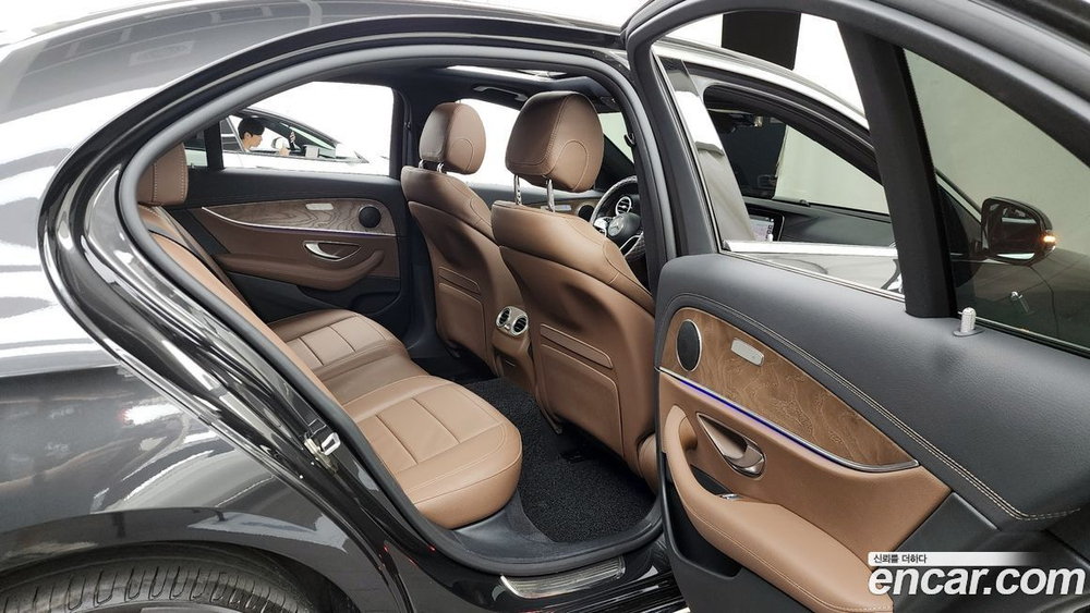 Mercedes-Benz E-Class W213 E220d 4MATIC Exclusive (01.2021)
