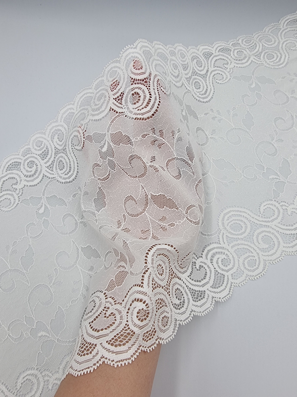 Кружево эластичное молочное КС38 (22 см)