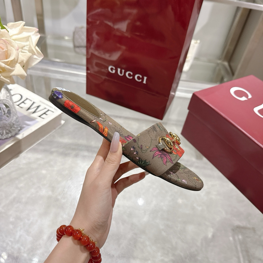 Gucci Horsebit Slide Sandal
