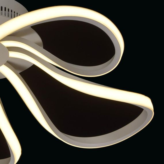 Потолочный светодиодный светильник De Markt Аурих 19 496016905