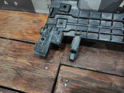 Кронштейн решетки радиатора левый Haval Jolion 24-нв Б/У Оригинал 5509102XST13A