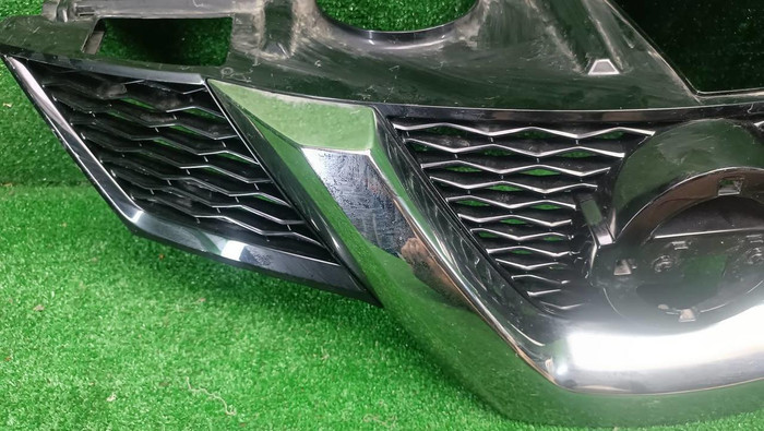 Решетка радиатора Nissan X-Trail T32 (2013-2019)