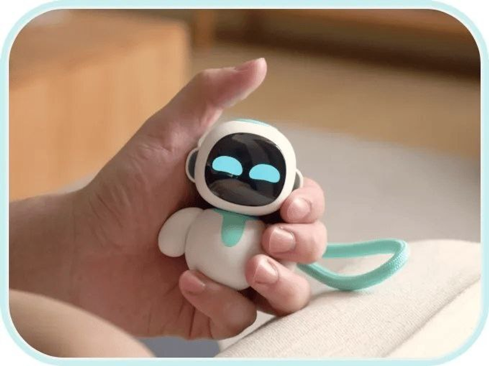 Eiliko AI Charm Bot - робот с ИИ