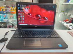 Ноутбук Dell Inspiron 15-3537