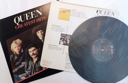 Винтажная виниловая пластинка Queen Greatest Hits (UK 1981)