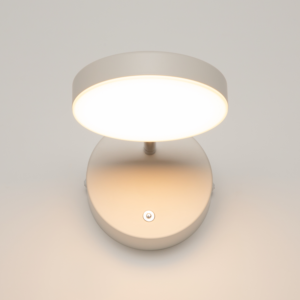 Настенный светильник (бра) Maytoni MOD070WL-L8W3K