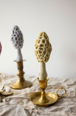 Свеча Сморчок хаки (Пачули и дерево)