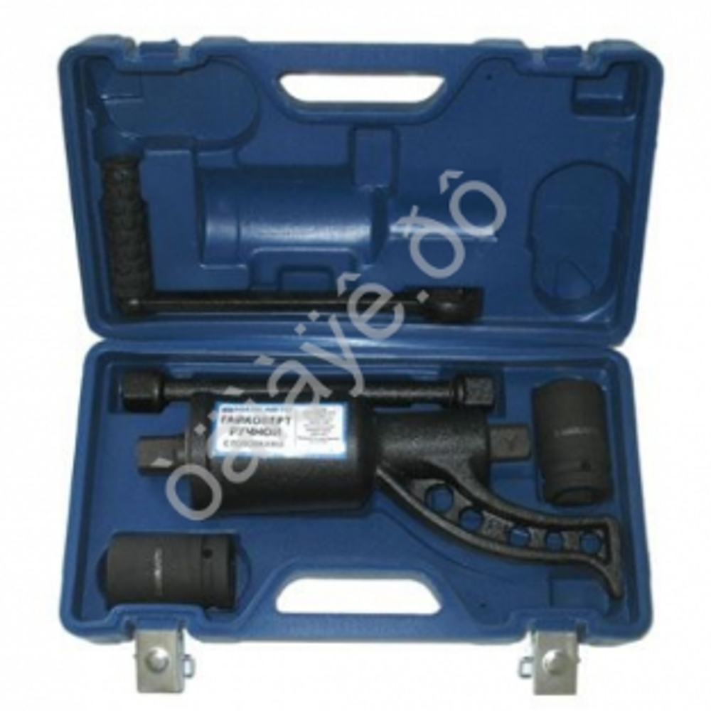 Гайковерт ручной 1,с головками 32-33мм МАЯКАВТО 1/3 651330