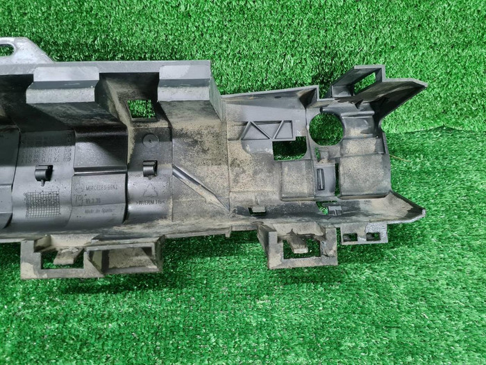 Кронштейн заднего бампера Mercedes V W639 (2010-2014)