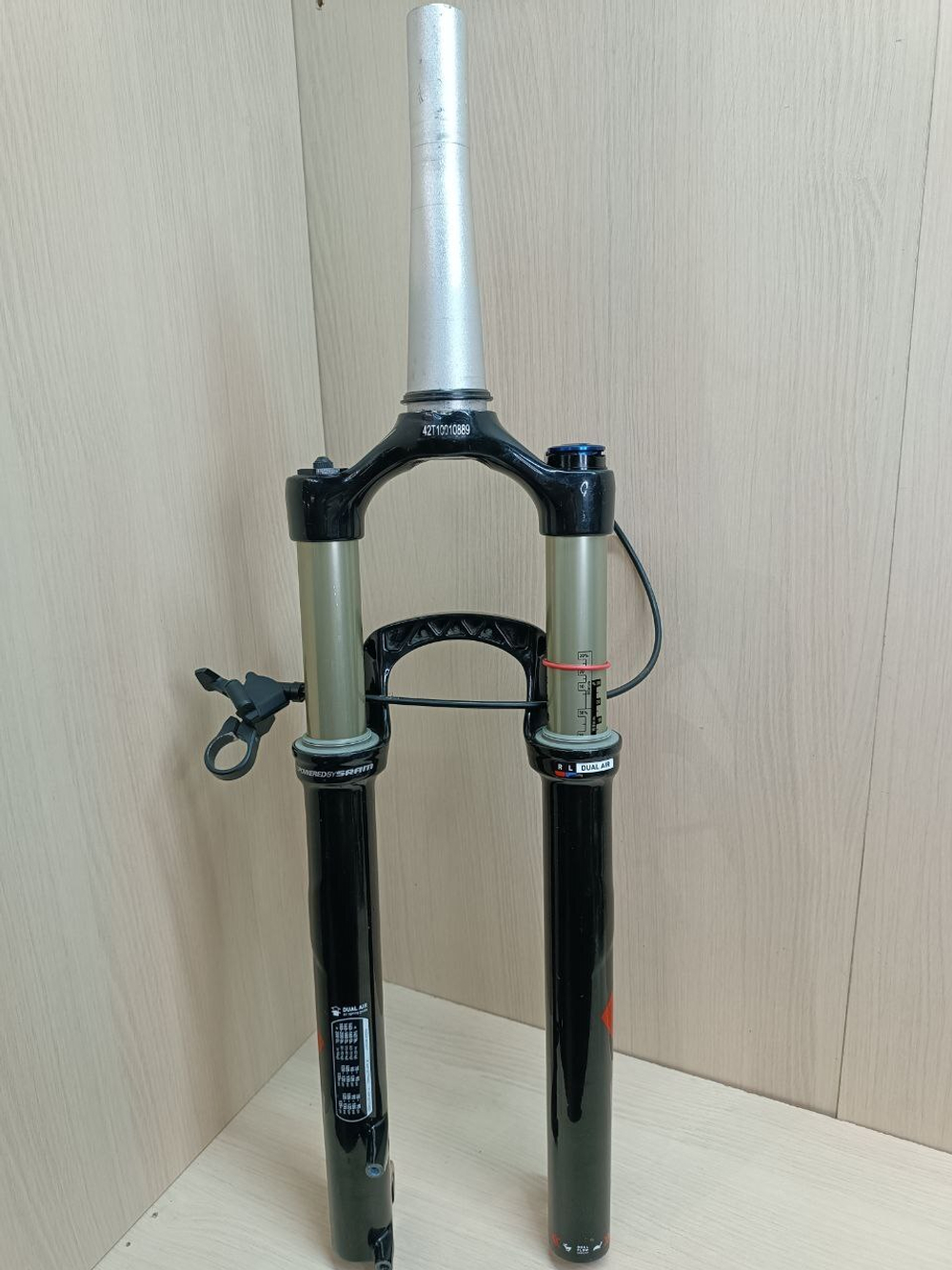Вилка для велосипеда Rock Shox SiD 26