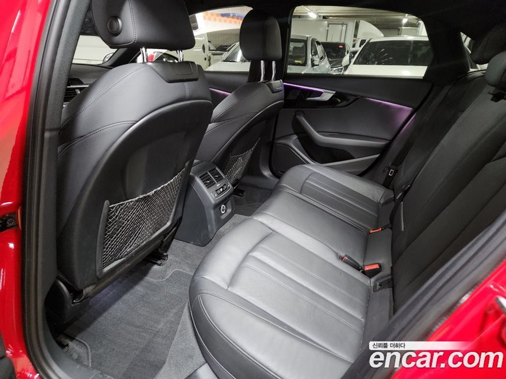 Audi A4 (B9) 40 TFSI Premium (12.2020)