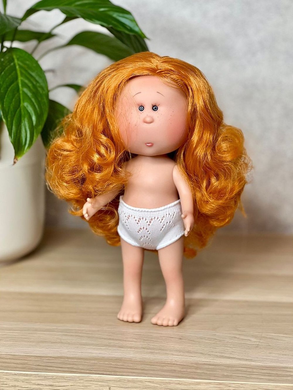 Кукла Nines виниловая 30см MIA без одежды (3000W1A)