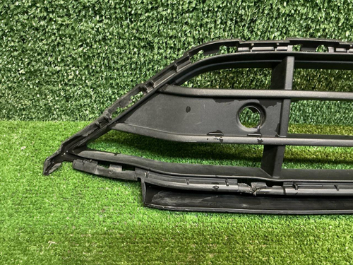 Решетка переднего бампера Volvo XC90 2 (2019-2024)