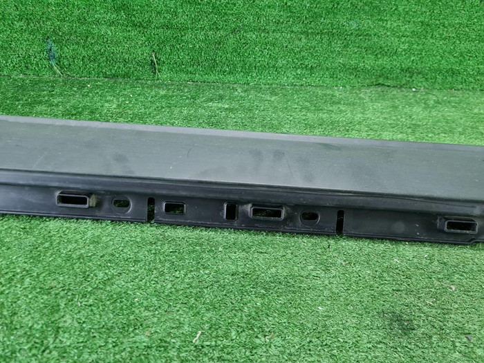 Накладка порога правая Porsche Cayenne 2 958 (2010-2018)