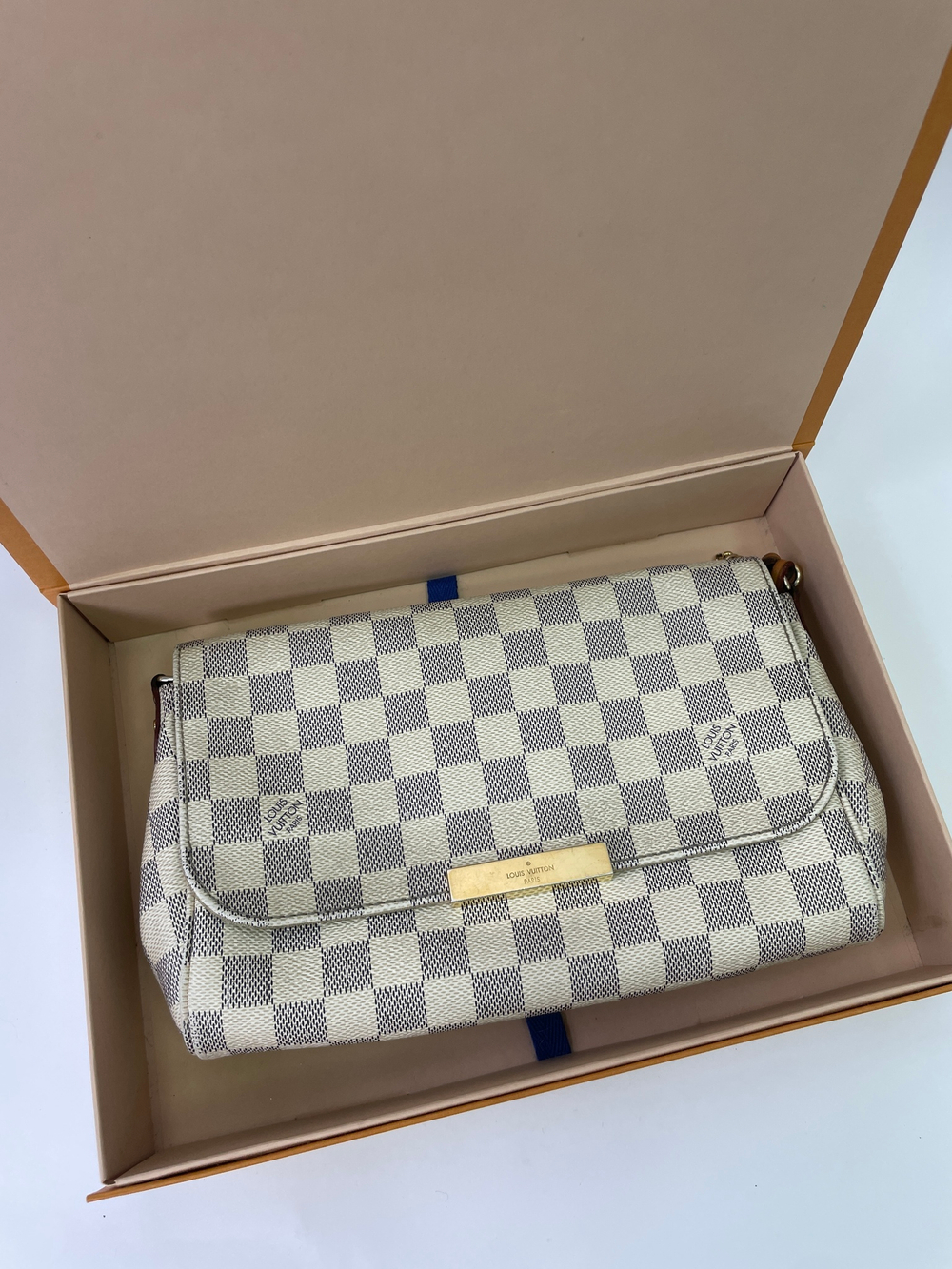 Сумка Louis Vuitton Favorite Handbag Damier