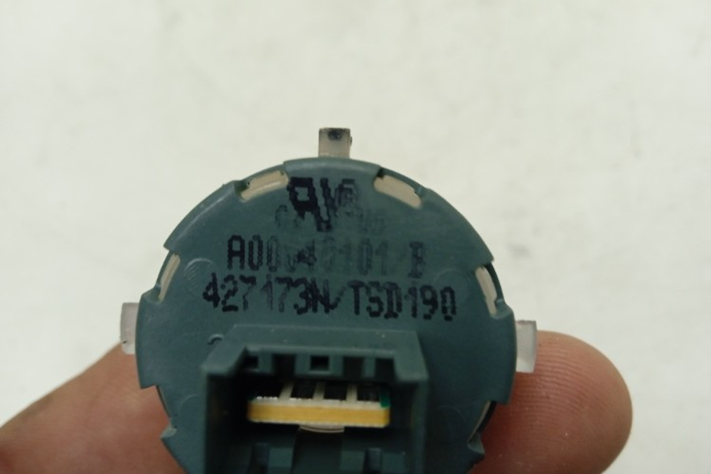 ESL94200LO ктп19 Датчик температуры для посудомоечной машины Electrolux ESL94200LO б/у