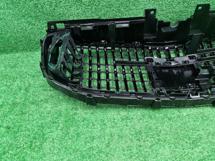 Решетка радиатора Mercedes GLS X167 19-23 Maybach