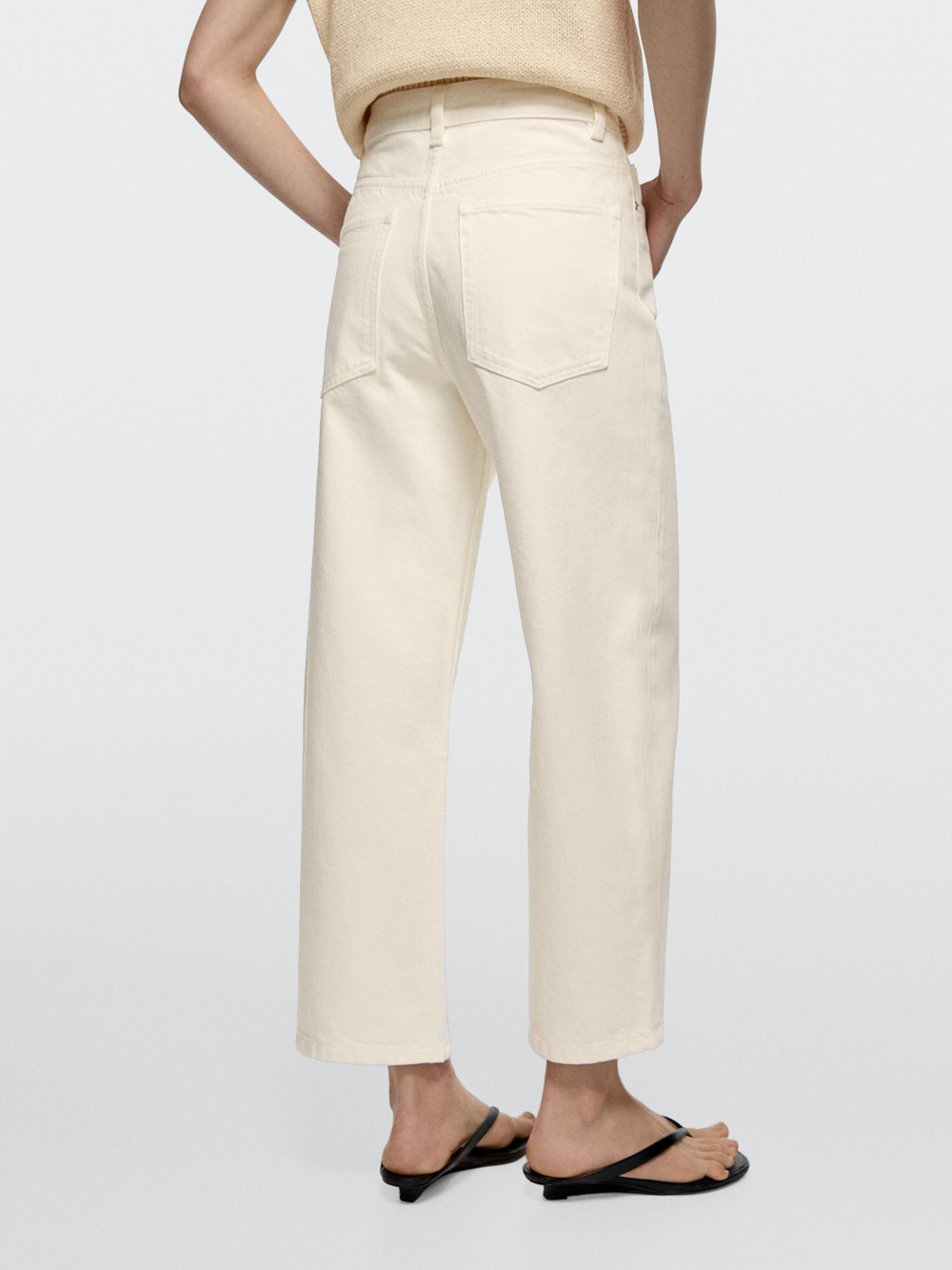 Massimo Dutti Укороченные джинсы средней посадки с широкими штанинами, экрю