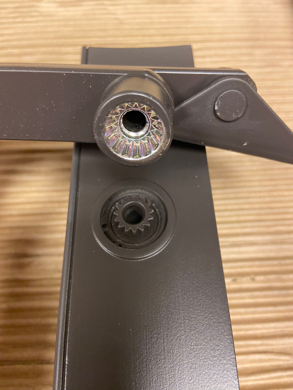 GEZE TS2000 NV BC EN2-4 в комплекте со стандартным рычагом