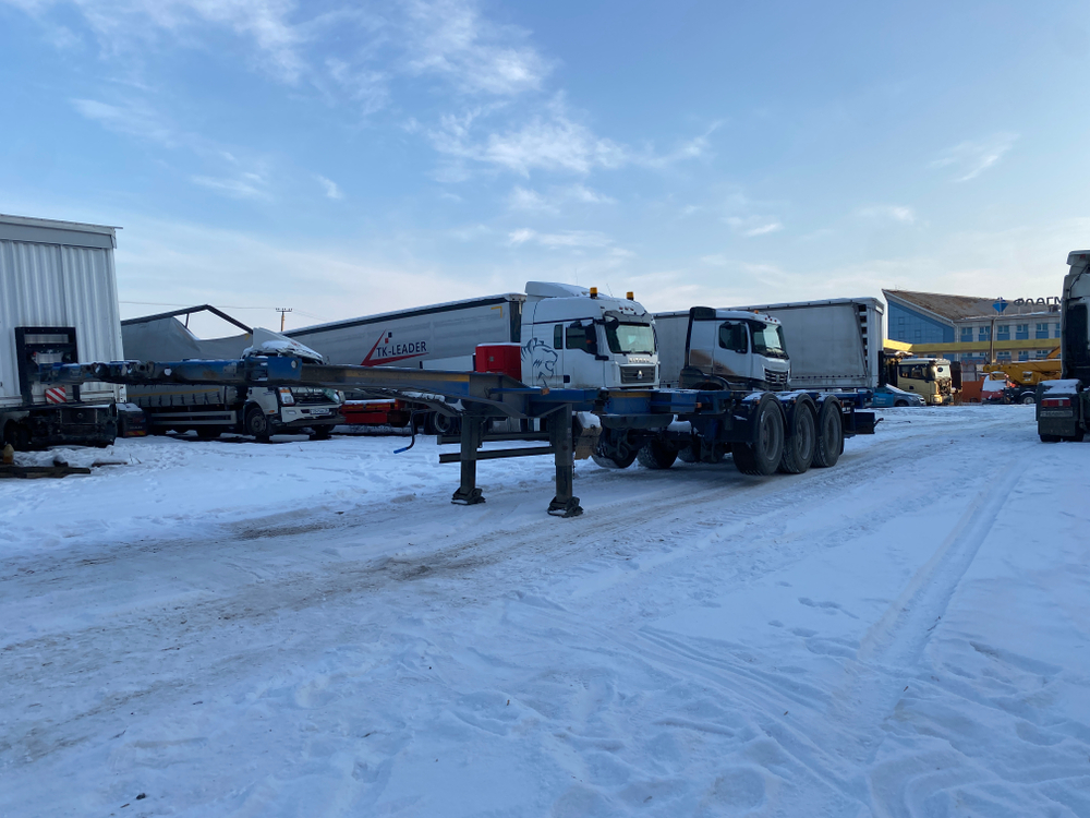 ЧМЗАП 9906* Полуприцеп контейнеровоз 3 оси 99064H-04