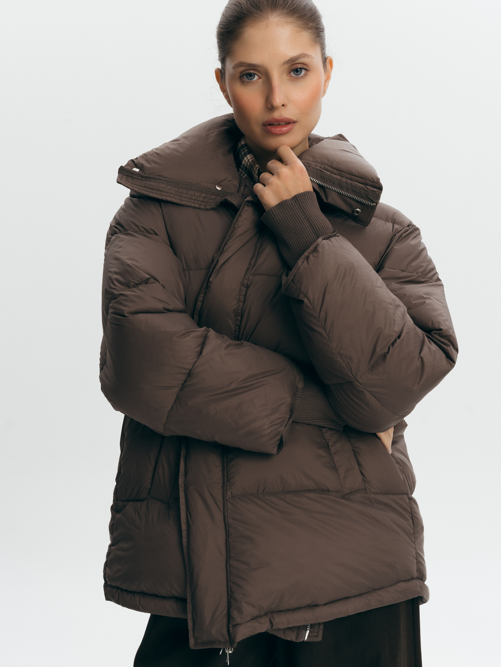 Пуховик с манжетами