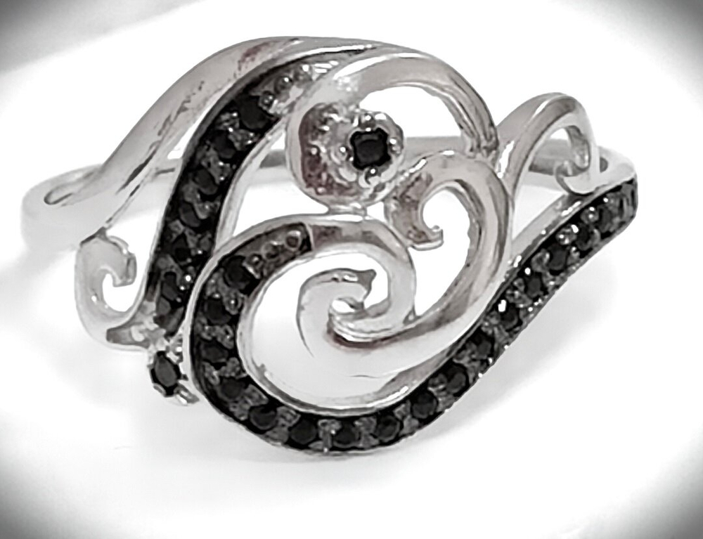 Ювелирное кольцо Эстерелла