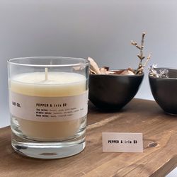 Свеча ароматическая Lab Co, Pepper&Iris, 40 ч