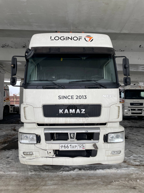 КамАЗ 5490 4x2 Седельный тягач 5490-DC (Дизельный, 12,0 л, 401 л.с., МТ)