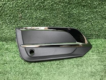 Решетка переднего бампера левая Volvo S90 2 16-20