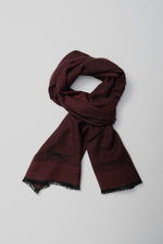 Шерстяной шарф сеточный принт 45×180 BURGUNDY