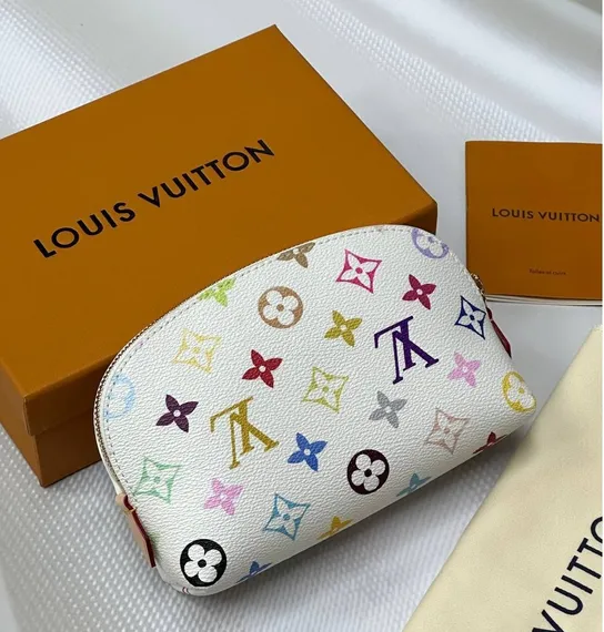Косметичка Louis Vuitton Necessaire de Cosmeticos