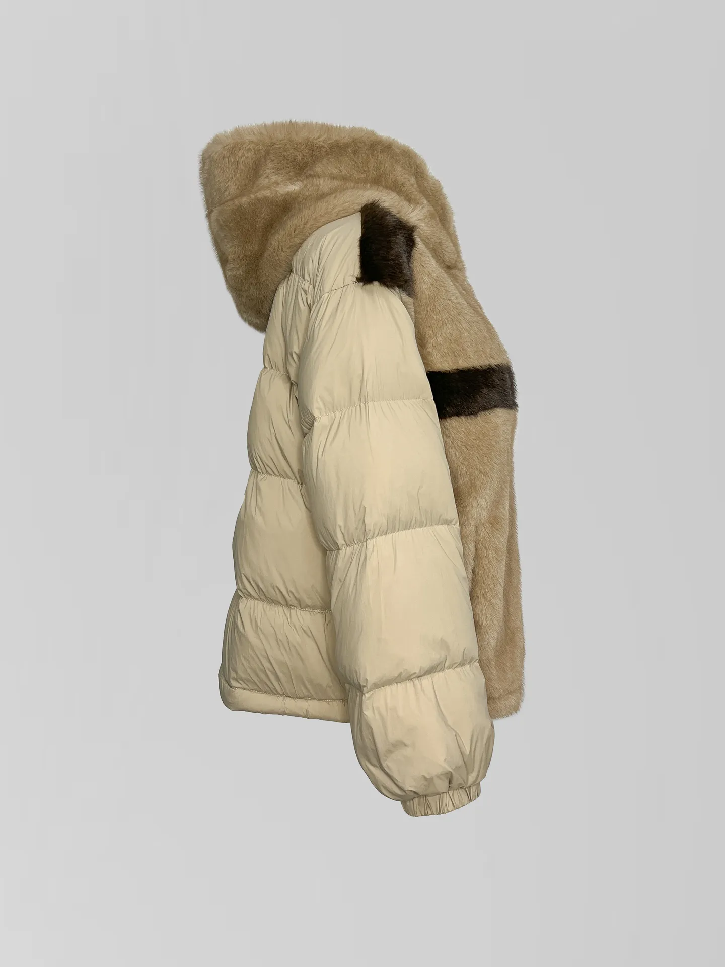 Куртка ALLURE YKE5225 с меховыми вставками и капюшоном