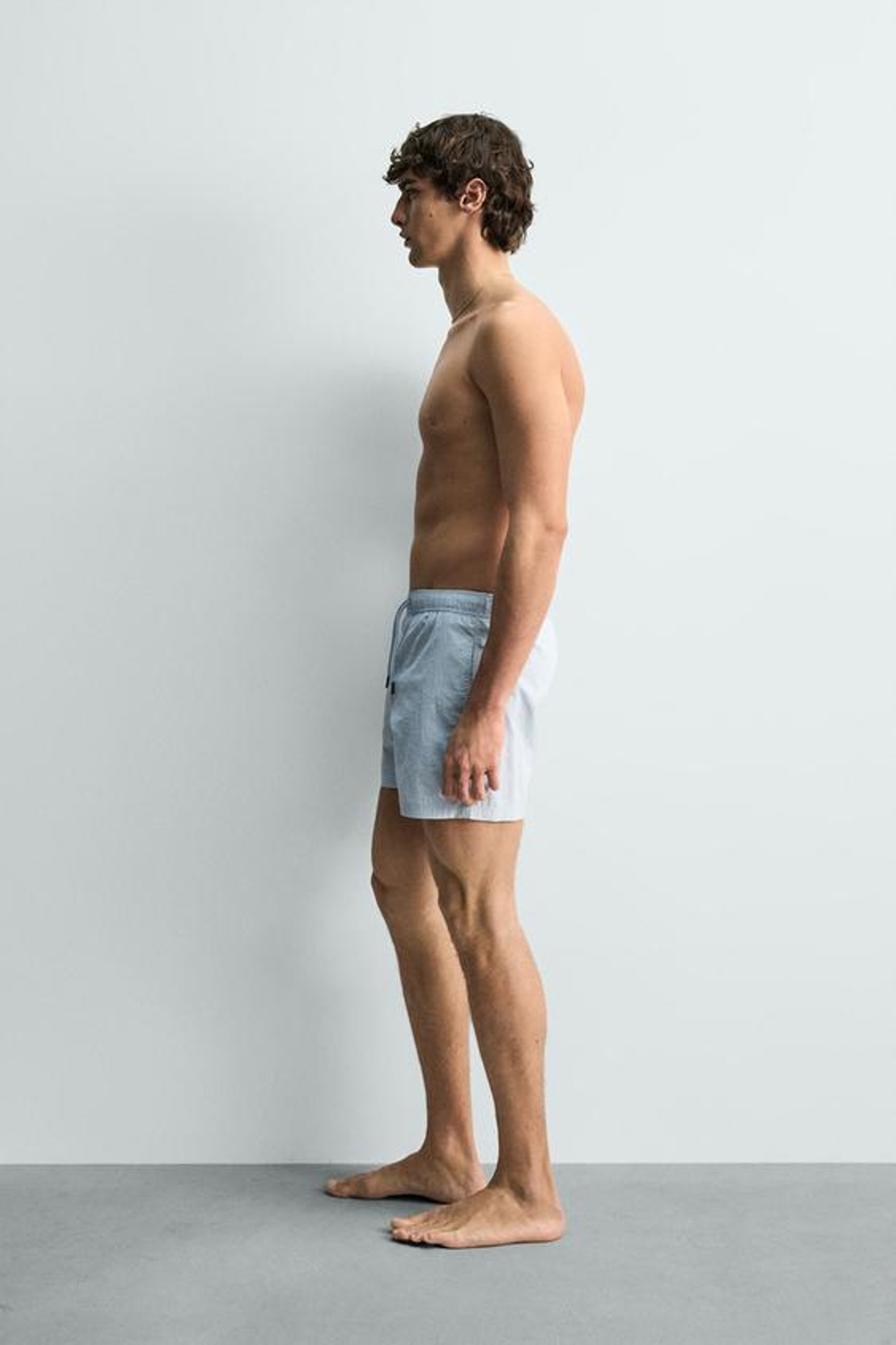 ZARA ПЛАВКИ ИЗ ЖАТОЙ ТКАНИ В МЕЛКУЮ ПОЛОСКУ, НЕБЕСНО-ГОЛУБОЙ