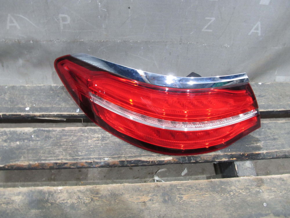 Фонарь задний левый Mercedes GLC (C253) Coupe 15-19 Б/У Оригинал A2539063502