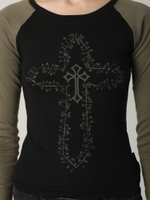 Топ Hollow Cross Graphic Raglan