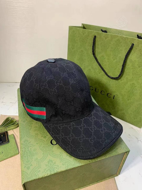 Бейсболка Gucci