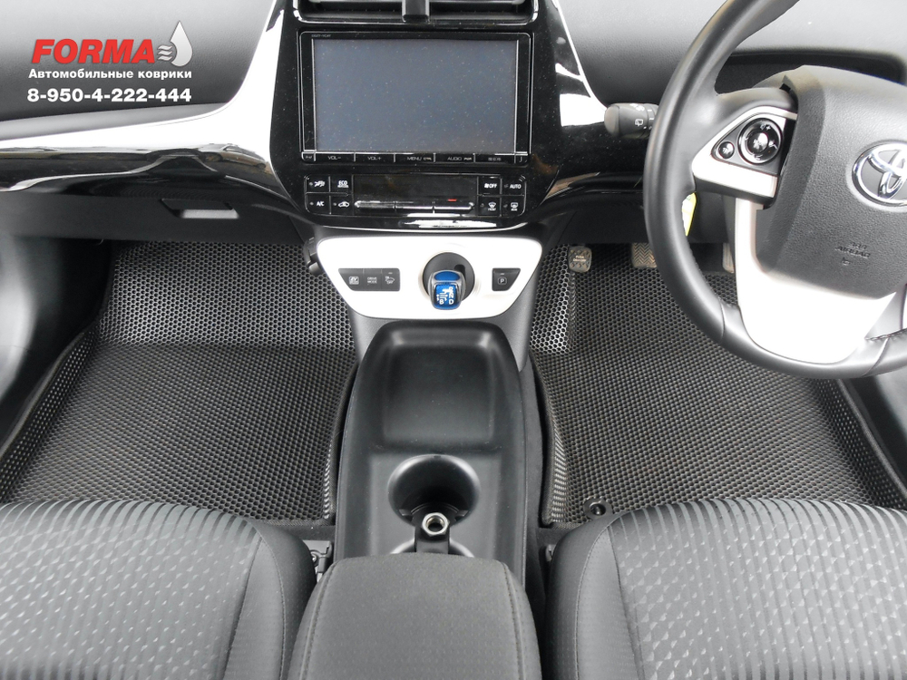 Toyota Prius 4 поколение XW50 (09.2015 - 01.2023) правый руль