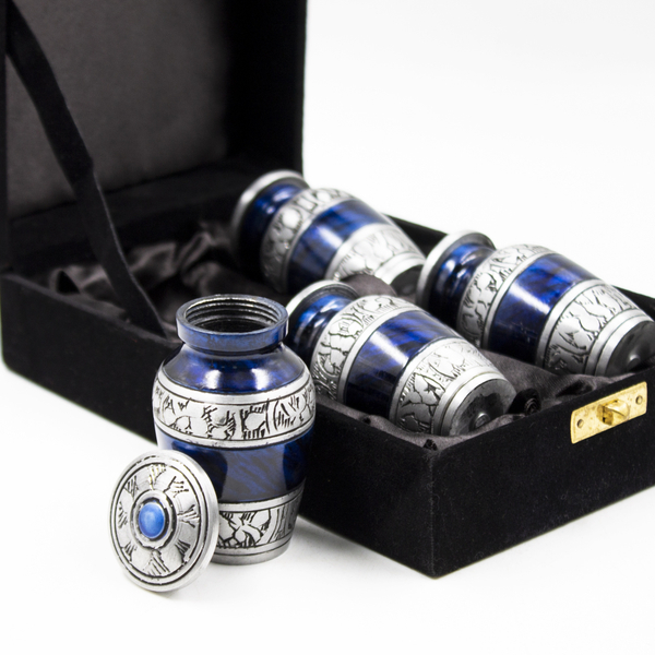 Мини-урна для деления праха металл с гравировкой синяя 7 см