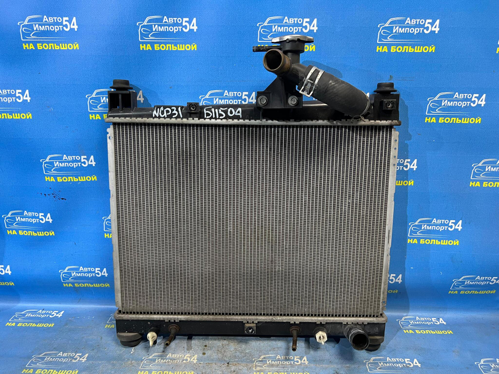 Радиатор двигателя TOYOTA PROBOX 2002-2014