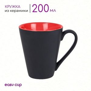 Кружка из керамики: чёрная снаружи, красная внутри