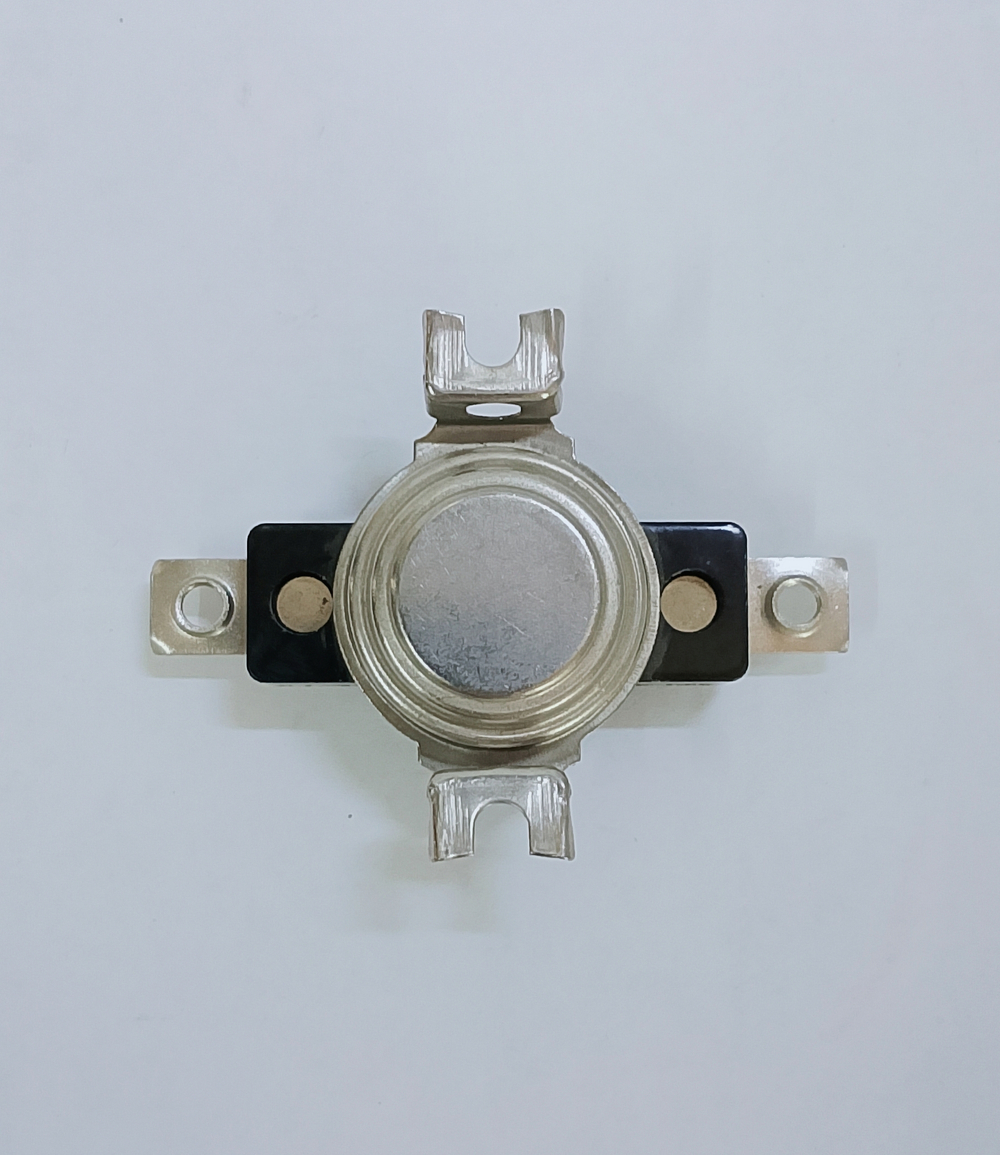 Термостат биметаллический KSD 301C (25А ) 90NC