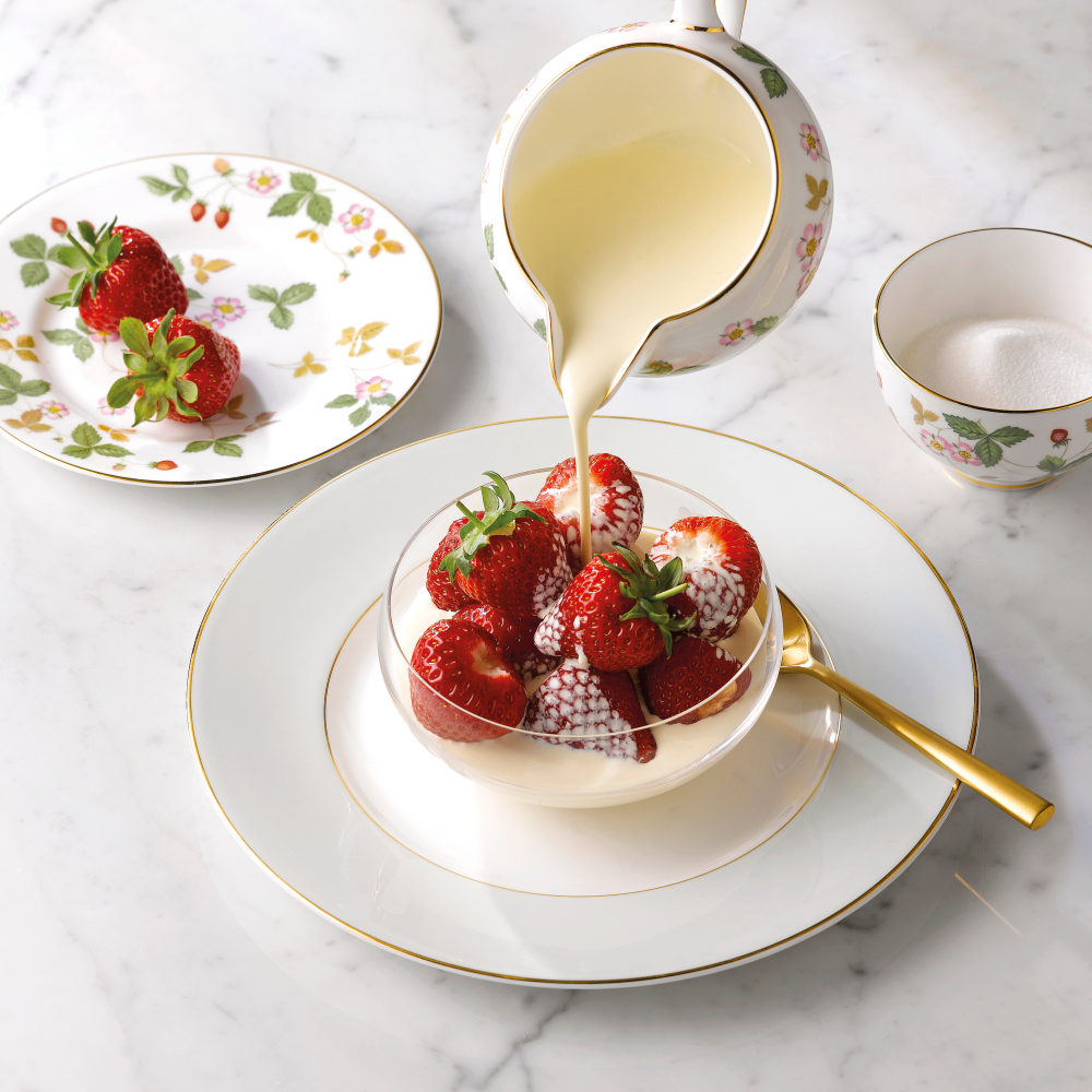 Wedgwood Тарелка для завтрака Wild Strawberry 23 см